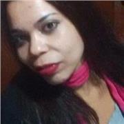 Me defino como uma pessoa obstinada ,articulada e sensível e a sensibilidade de entender qual caminho devo utilizar com um aluno é o quê sempre me ajudou muito